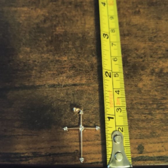 14k Cross/Diamond Pendant With Box Necklace - Picture 8 of 10